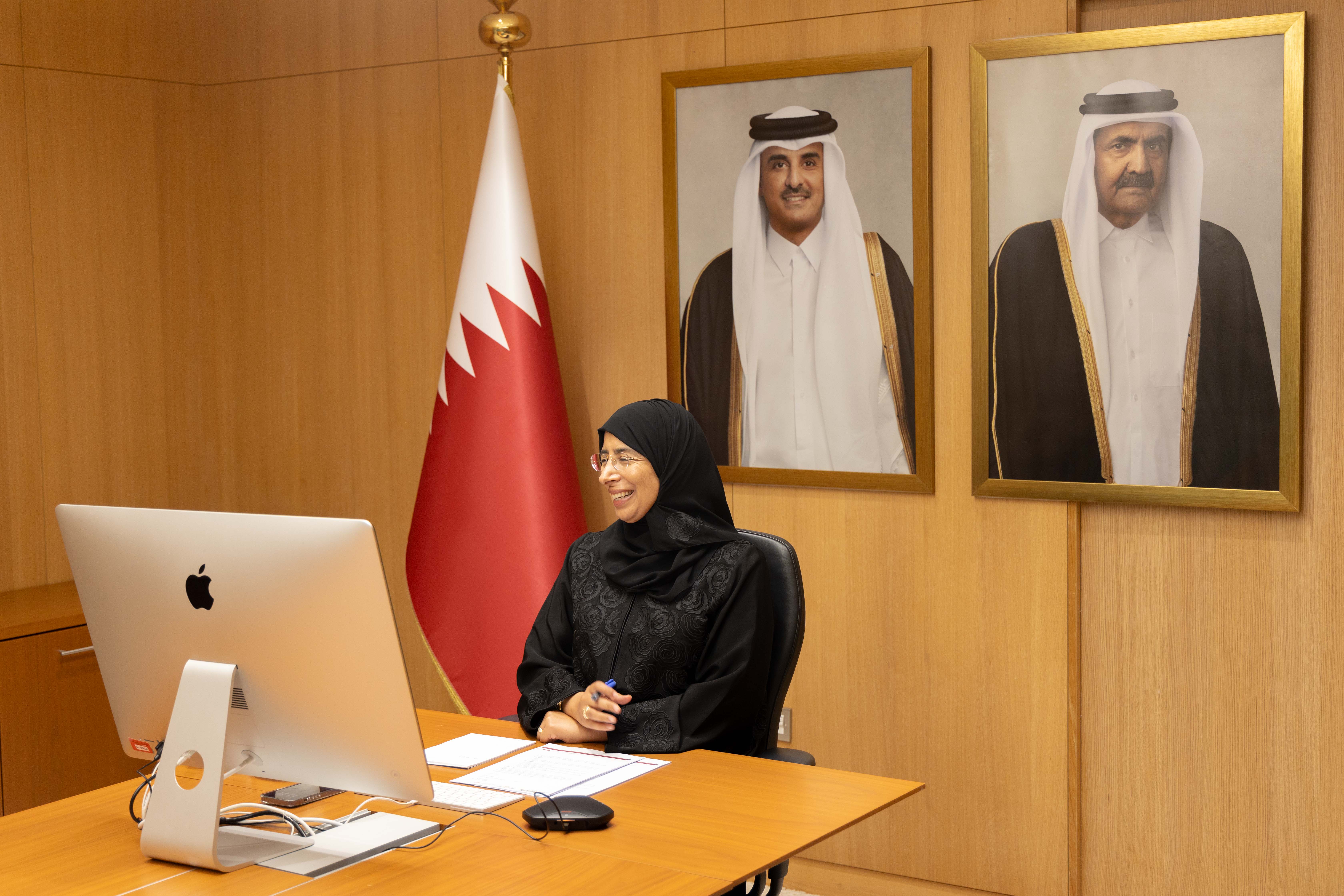 Qatar's Minister of Public Health Meets Director General of the Gulf Health Council​​